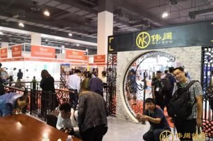 上海伟阔铁艺再次参展2019上海楼梯展